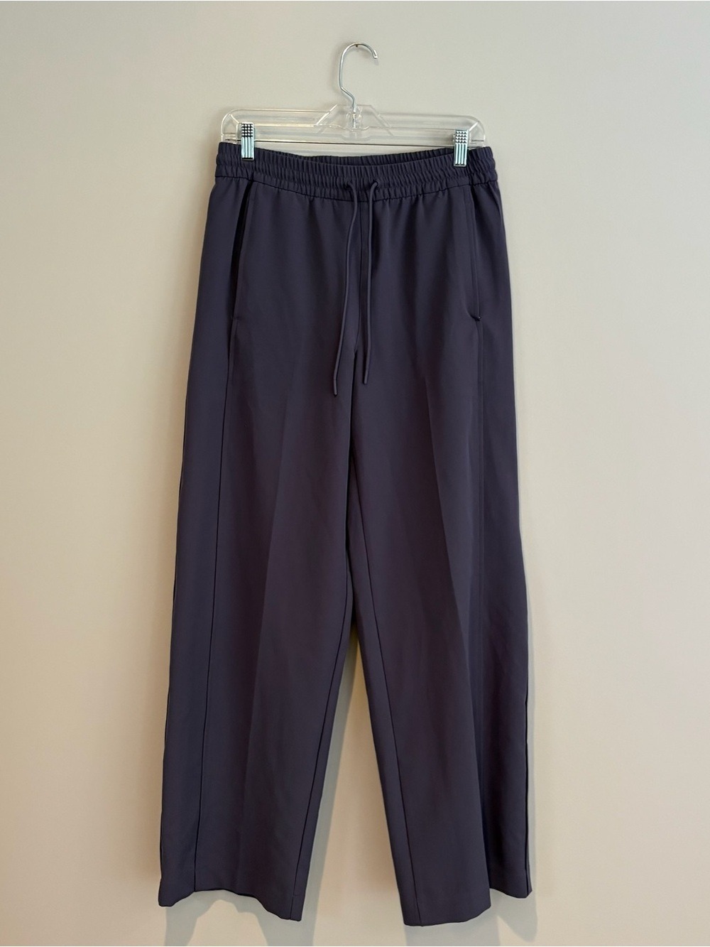 Athleta Wide-Leg Drawstring Hybrid Tech Pants in Size S